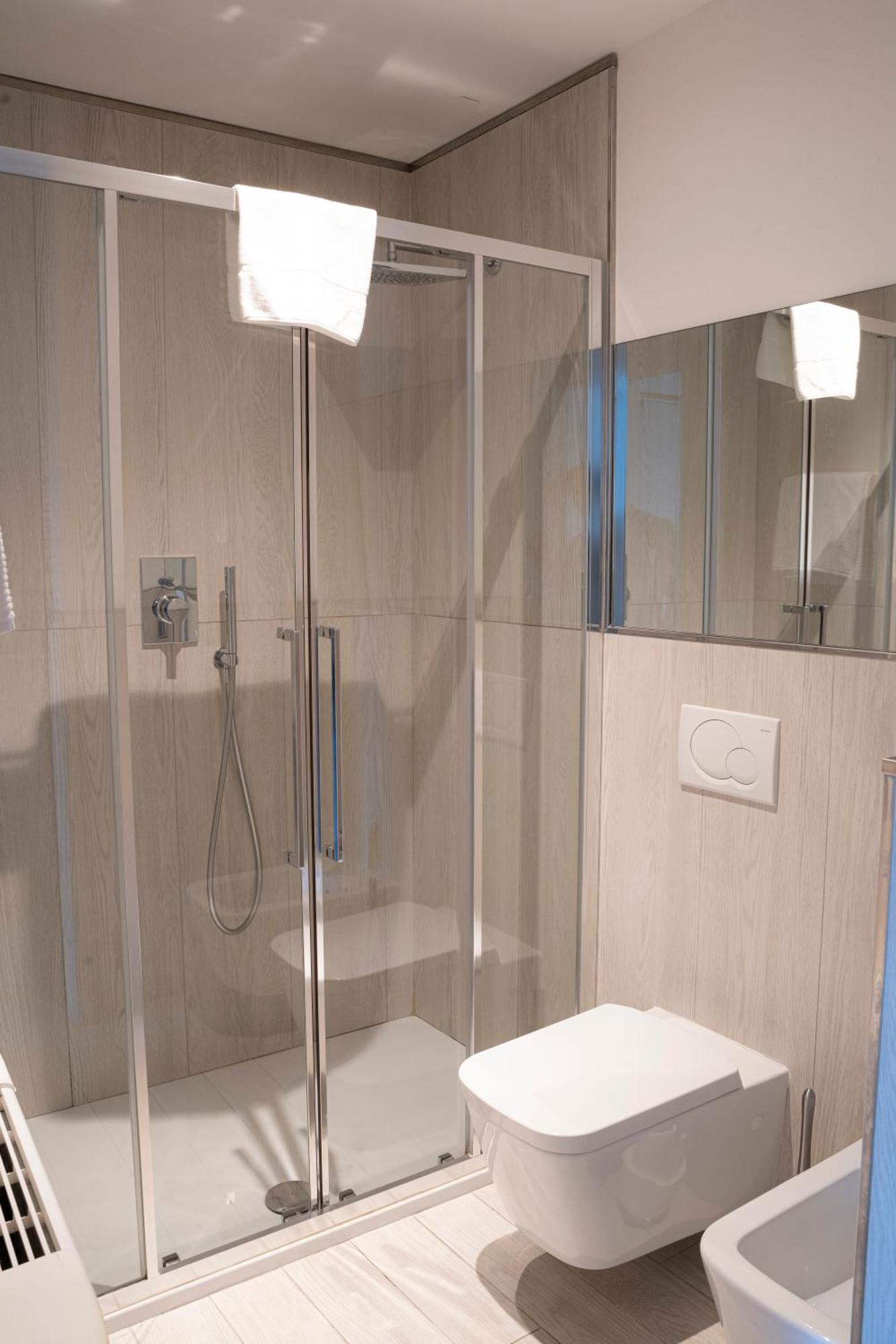 Borgo Vecchio Di Charme 3* Neive